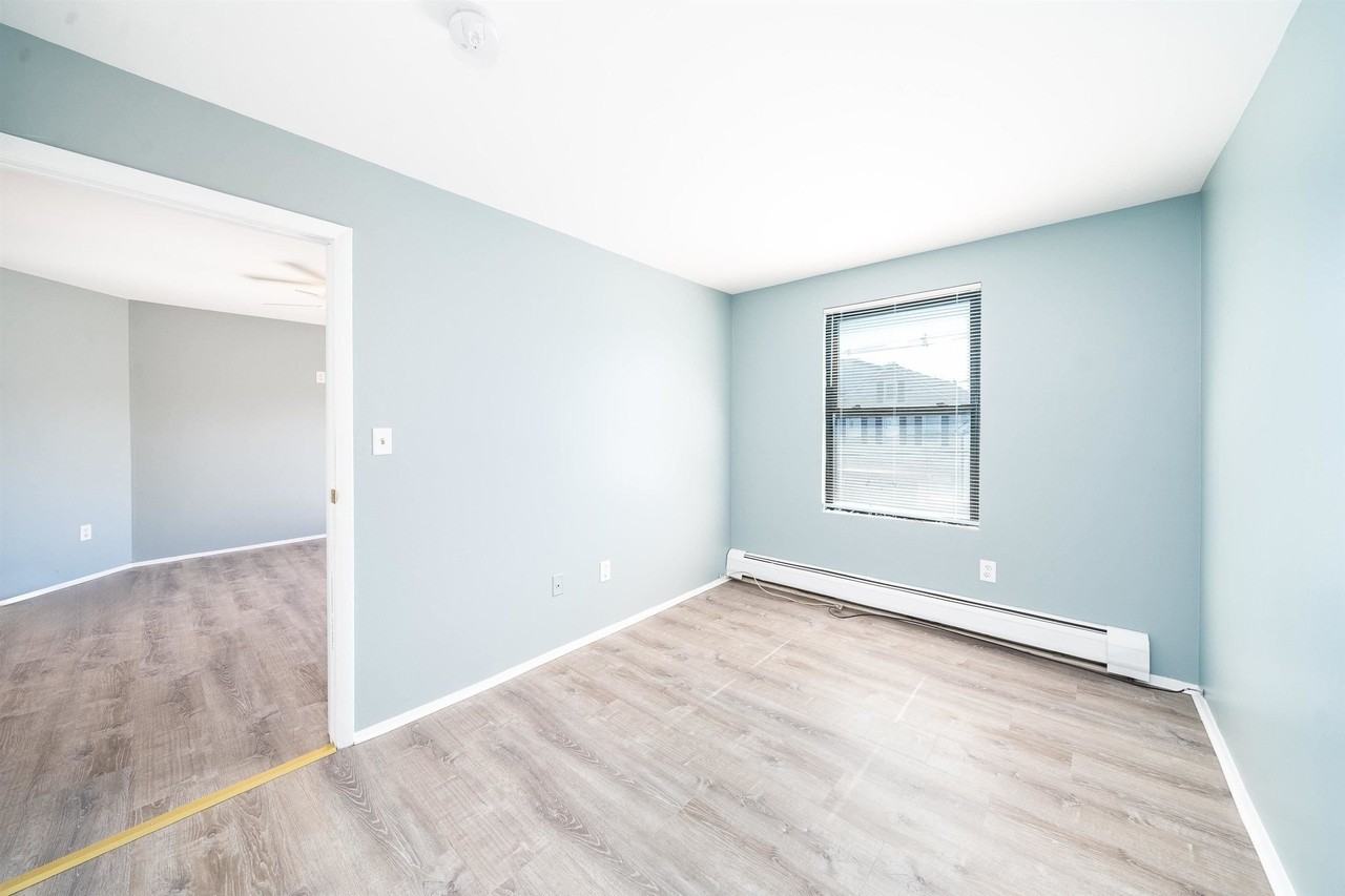 43 W 9th St #9 - Photo 6 of 13