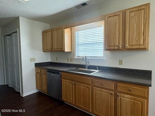 1403 Weimarner Ct - Photo 4 of 20