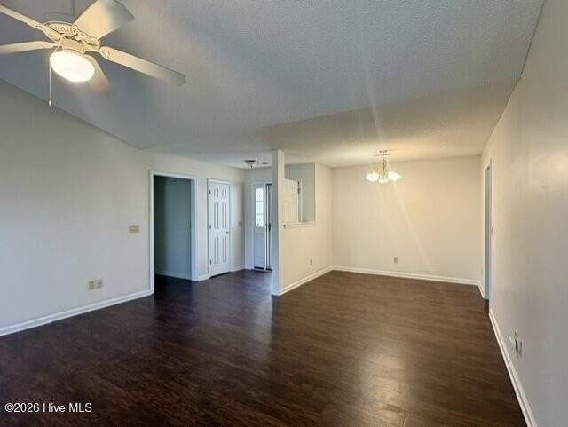 1403 Weimarner Ct - Photo 6 of 20