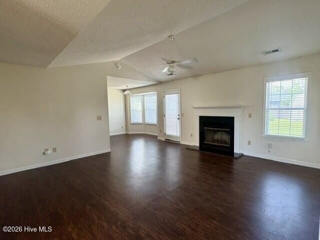 1403 Weimarner Ct - Photo 7 of 20