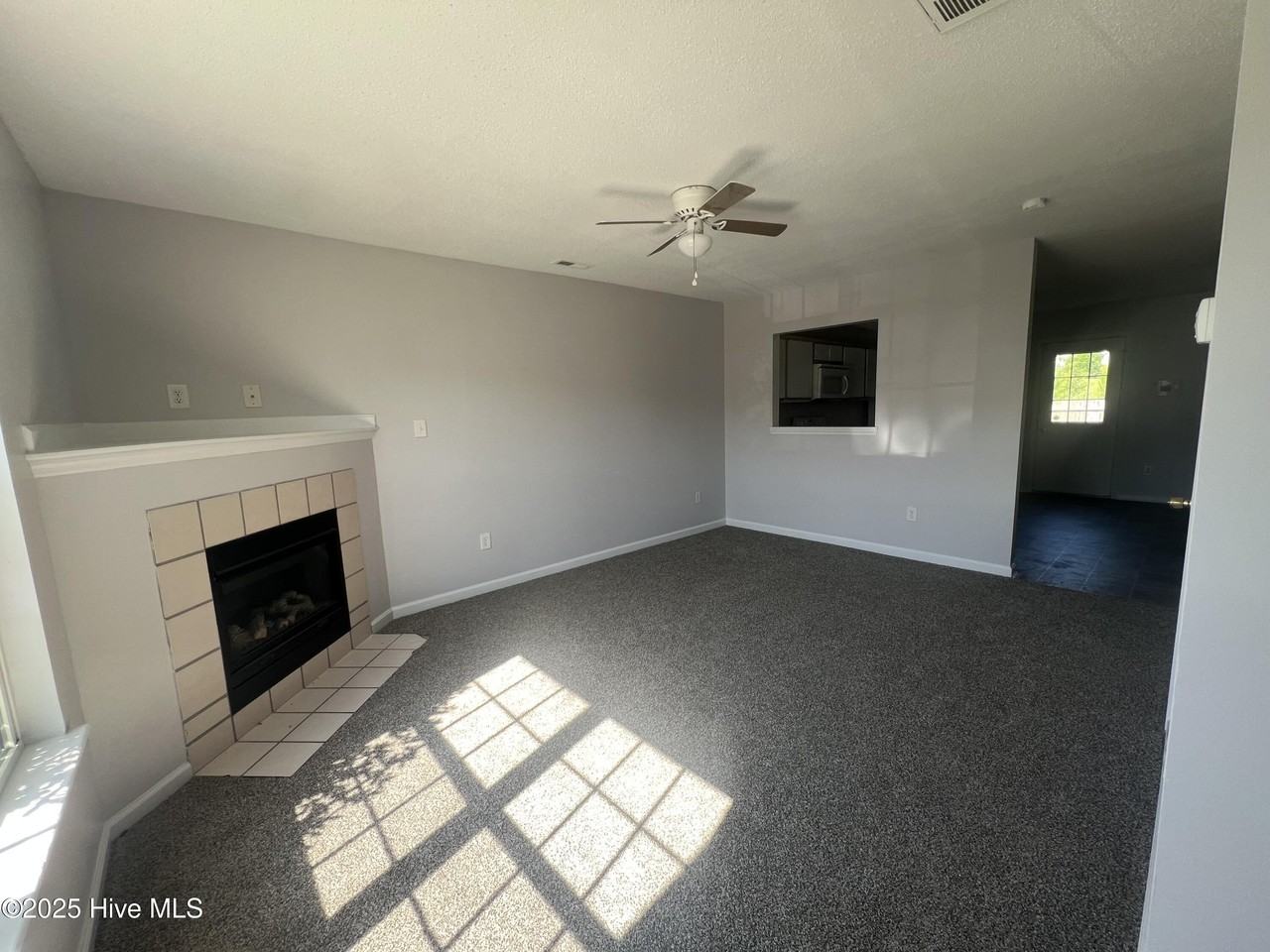 411 Timberlake Trl - Photo 2 of 10