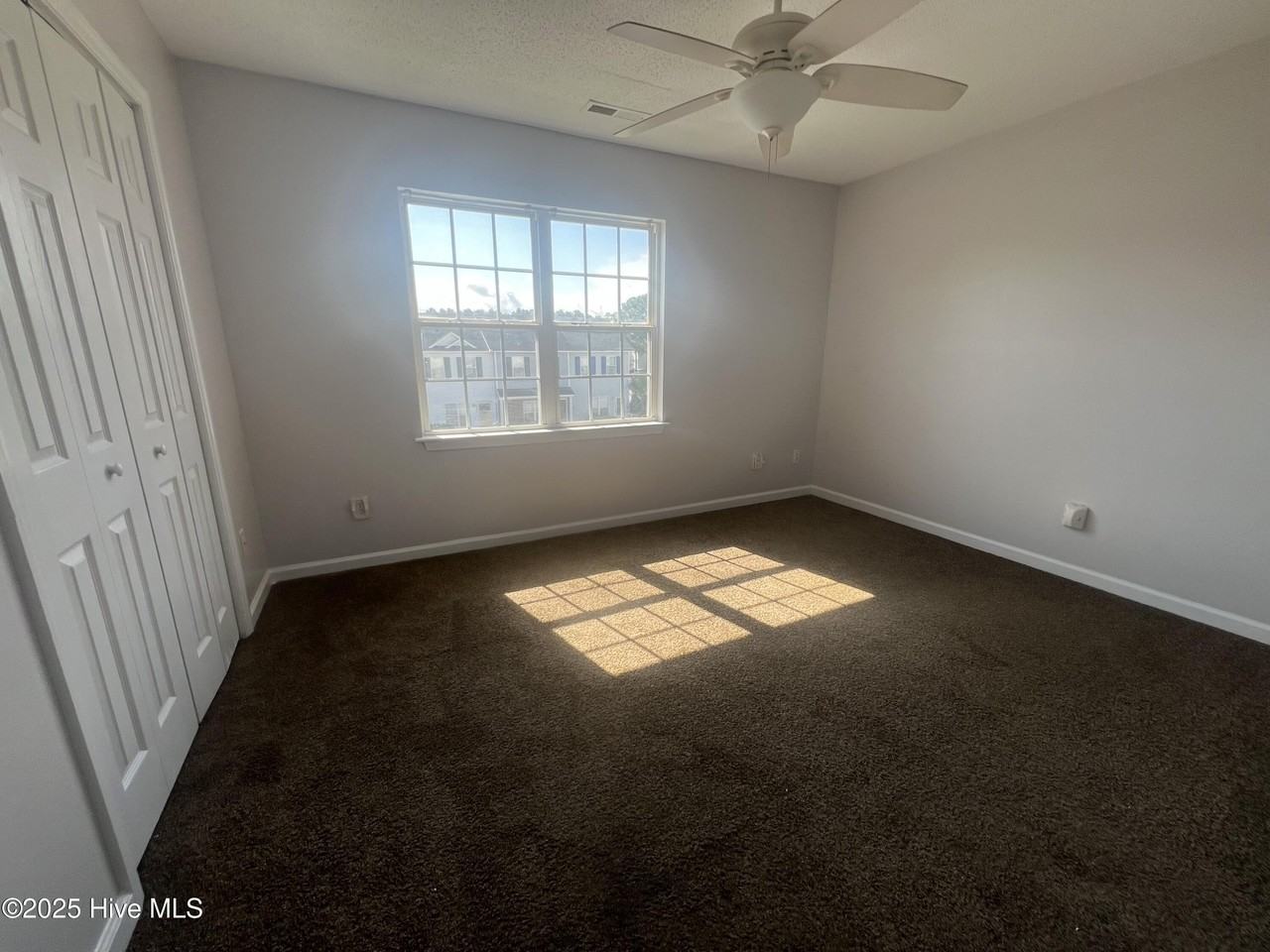 411 Timberlake Trl - Photo 6 of 10