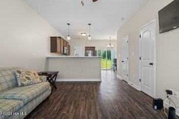 204 Alexa Pl - Photo 4 of 29