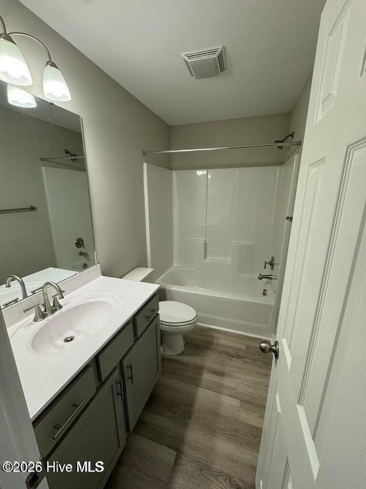 3028 Spring Creek Rd #G - Photo 3 of 8