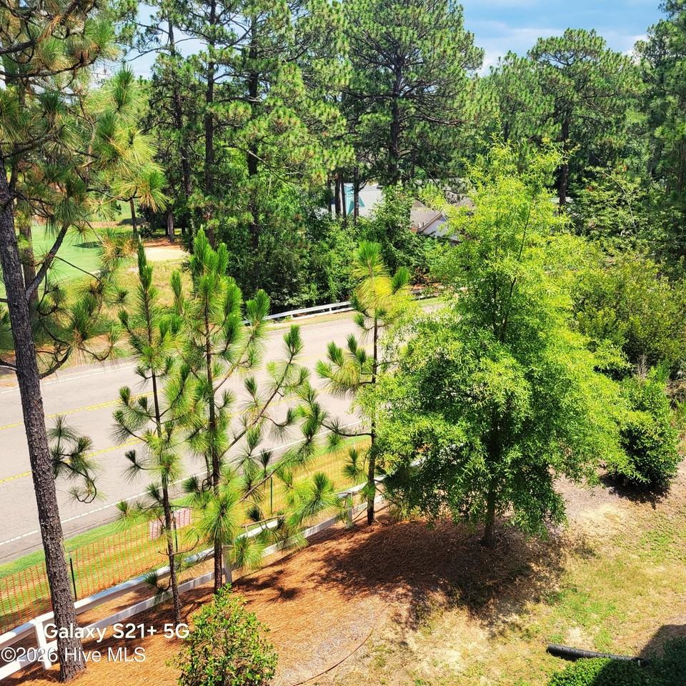 94 N Knoll Rd - Photo 6 of 16