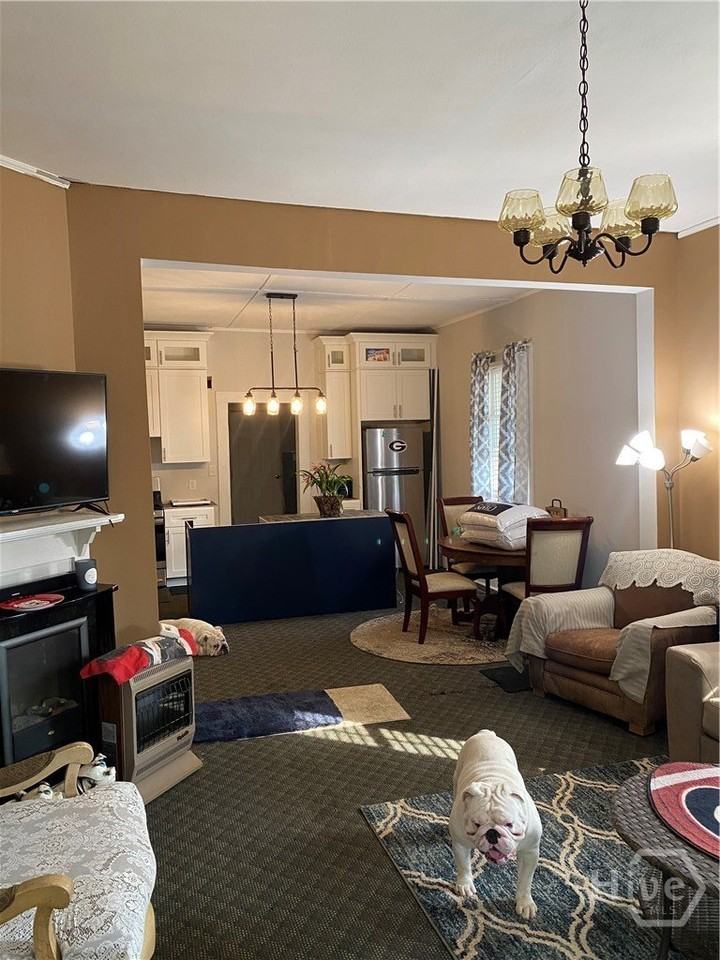147 White Cir - Photo 5 of 13