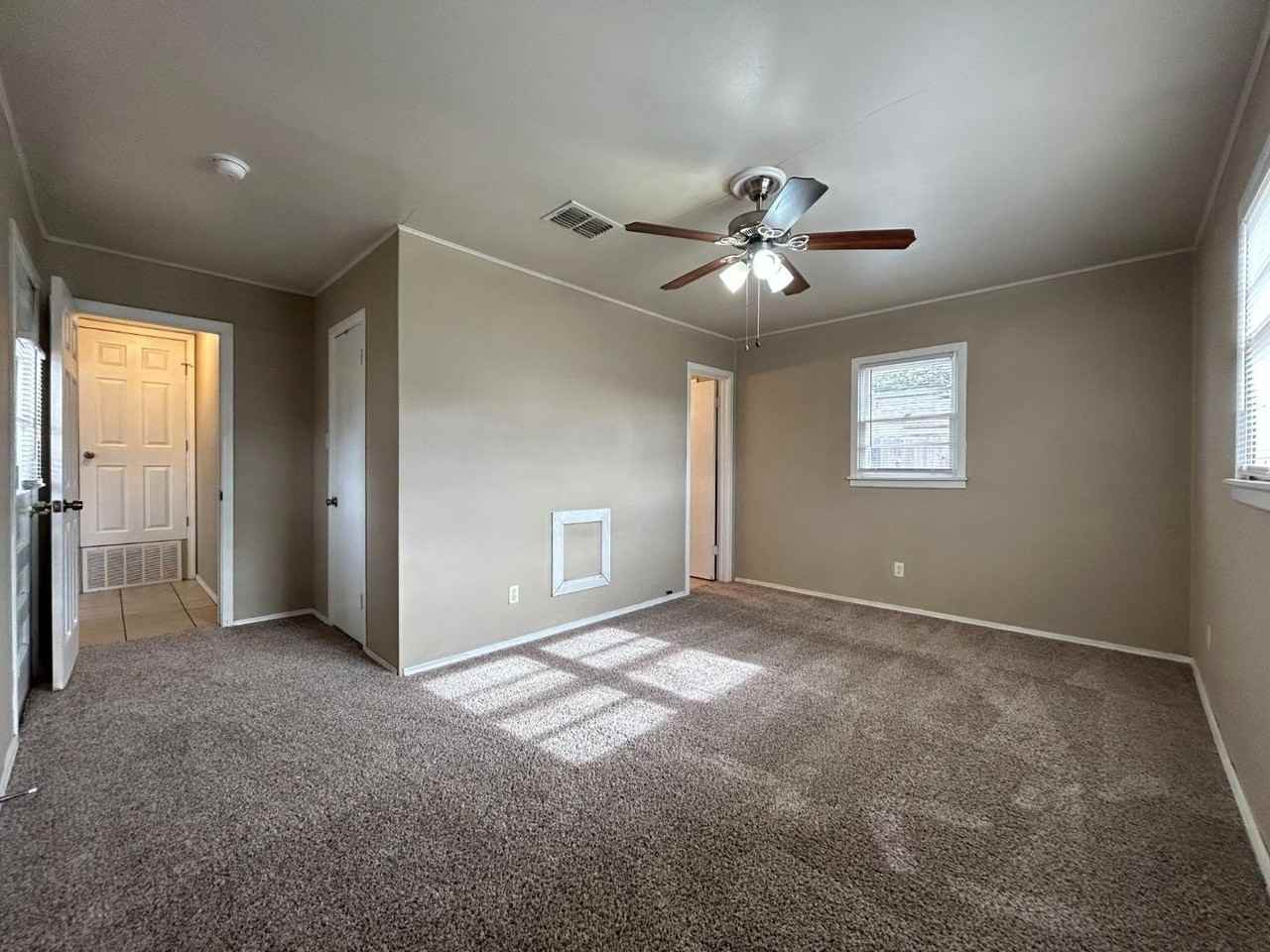 3617 33rd St - Photo 6 of 10