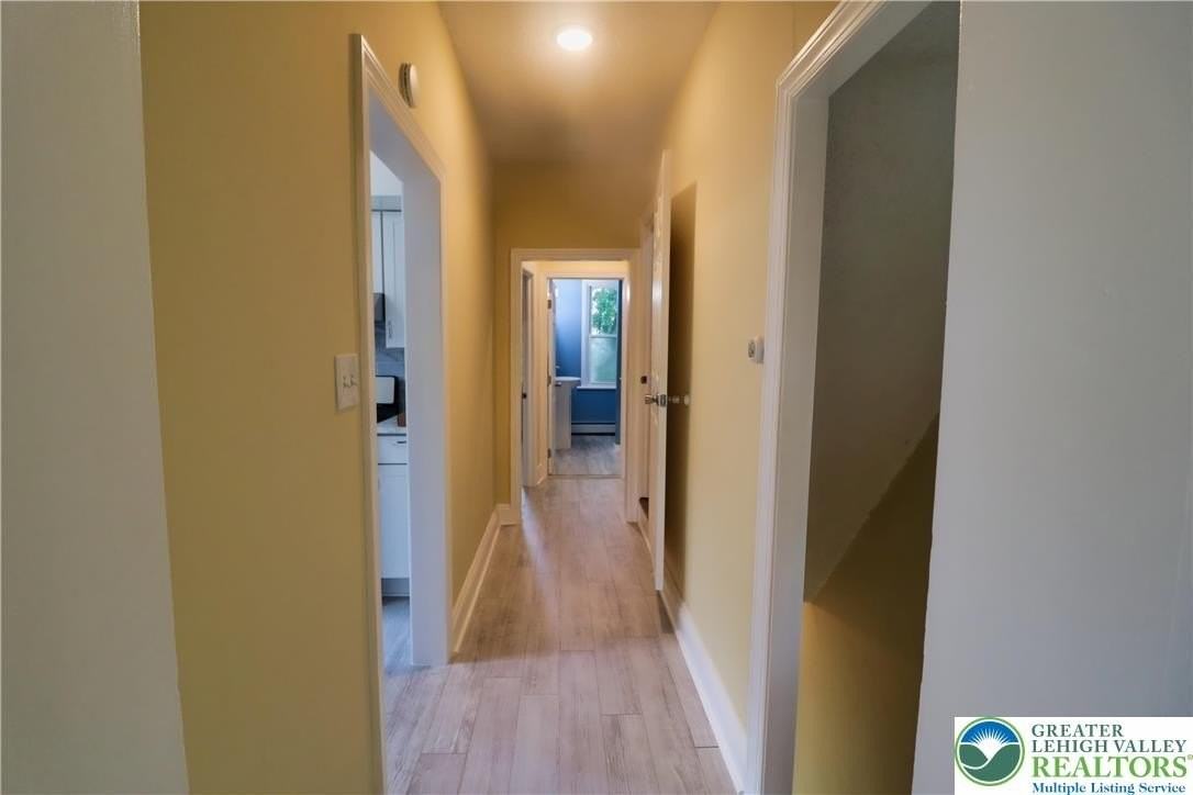 526 Prospect Ave - Photo 4 of 25