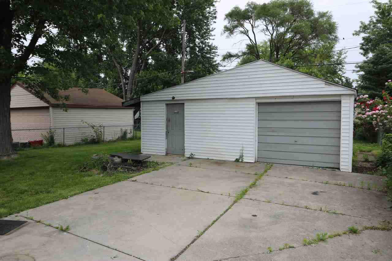 25866 Rosenbusch Blvd #1 - Photo 2 of 9