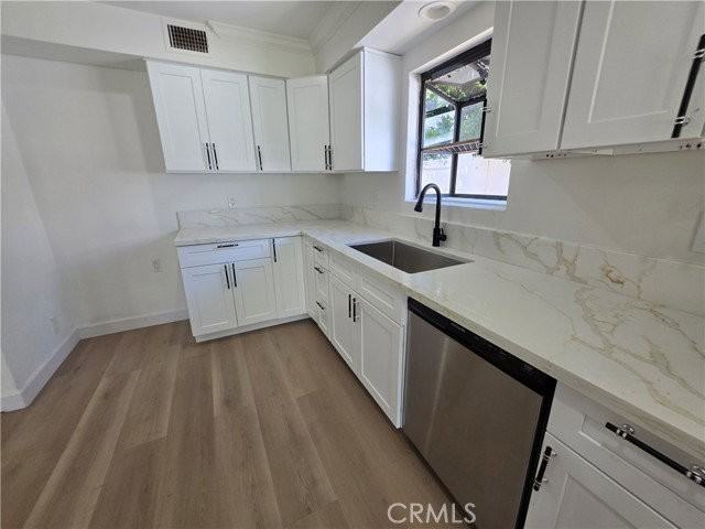 7422 Shoup Ave - Photo 2 of 8