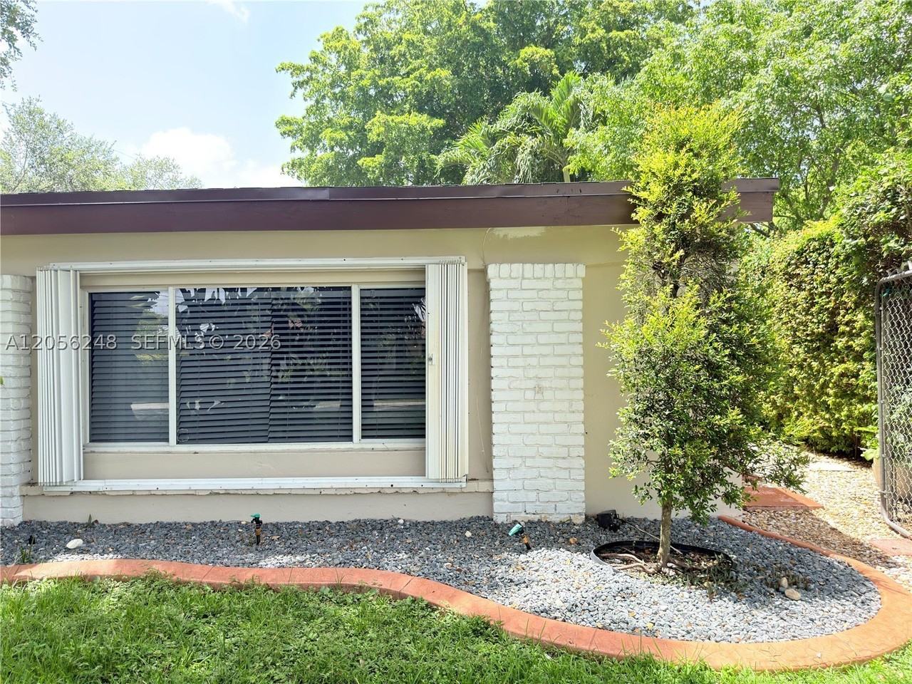 9160 Sw 73rd St #B - Photo 2 of 14