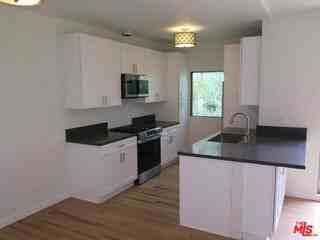 1022 N Croft Ave #5 - Photo 2 of 8