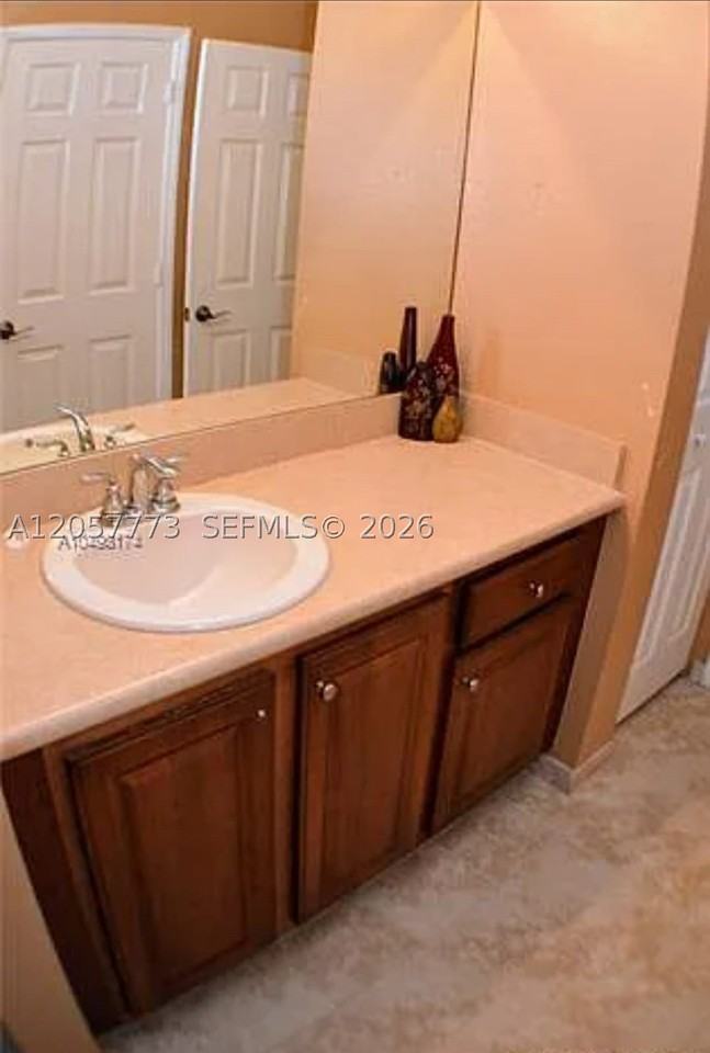 8106 Sw 17th Ct #0 - Photo 7 of 8
