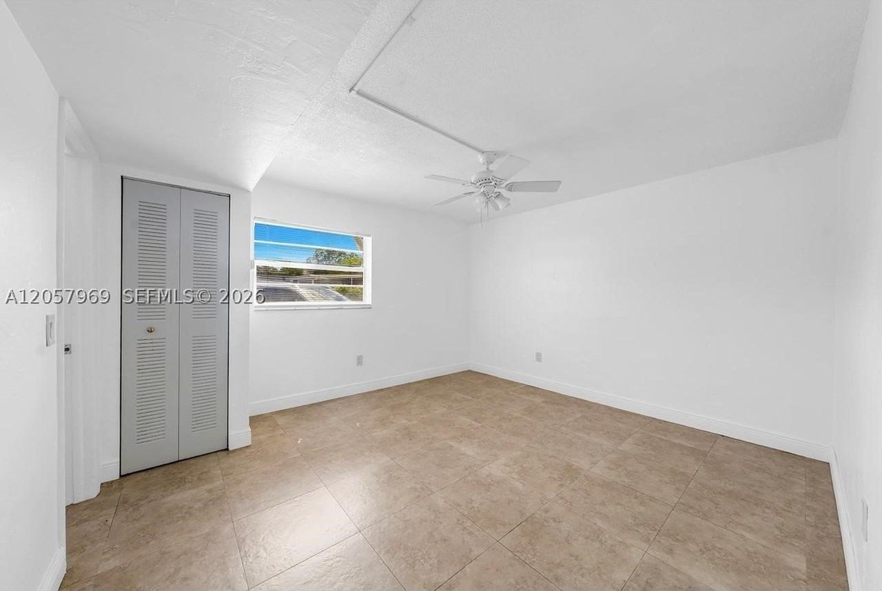 6270 W Flagler St #A13 - Photo 3 of 9