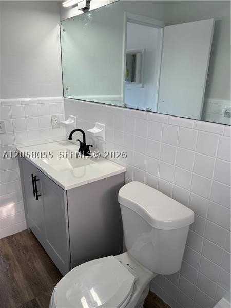 5741 Ne 18th Ave #2A - Photo 4 of 5
