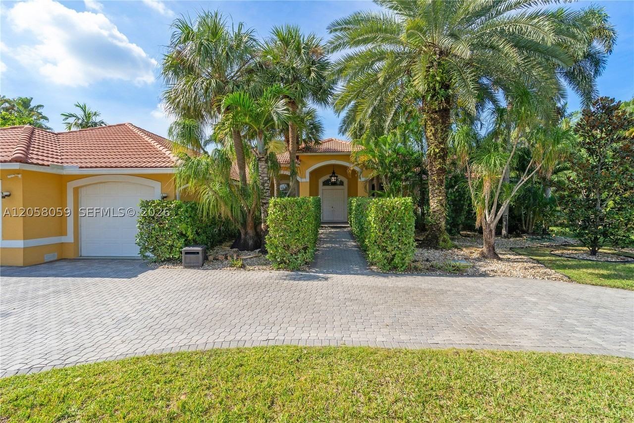 2161 Sw 131st Ter - Photo 5 of 50