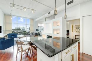 2001 Biscayne Blvd #2514 - Photo 1 of 1