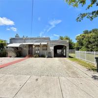 featured image of 737 Ne 127th St #B