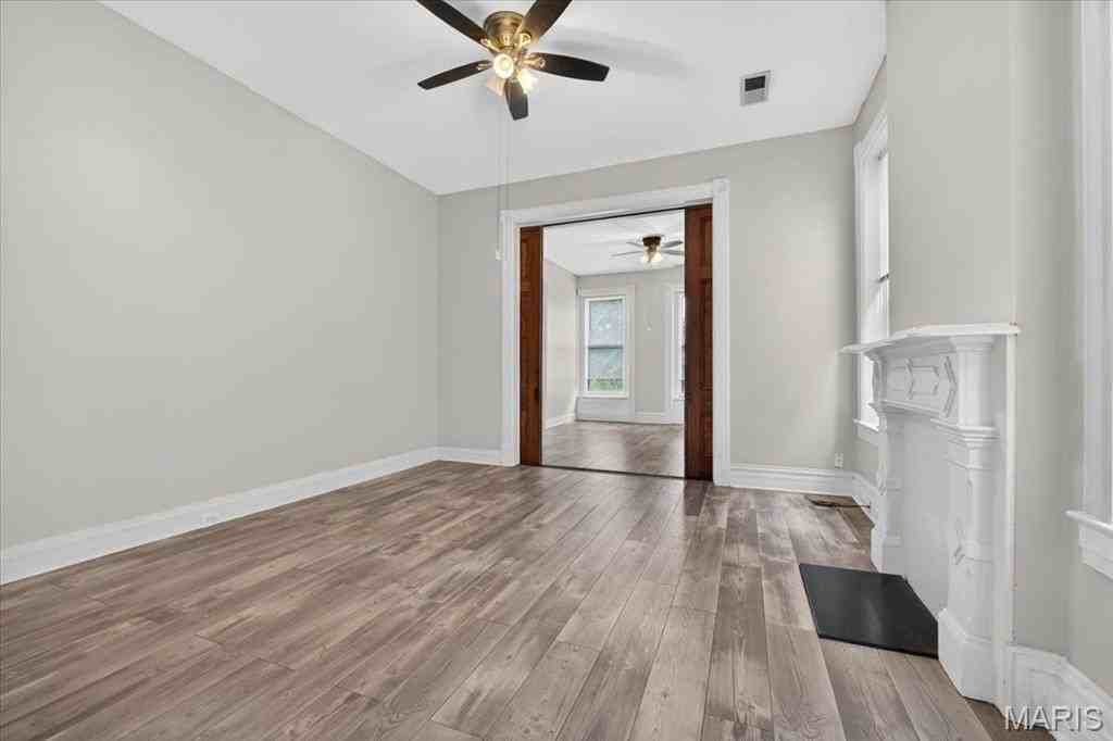 2416 S 13th St #A - Photo 2 of 26