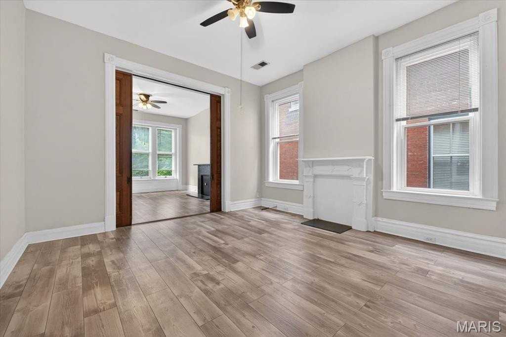 2416 S 13th St #A - Photo 3 of 26