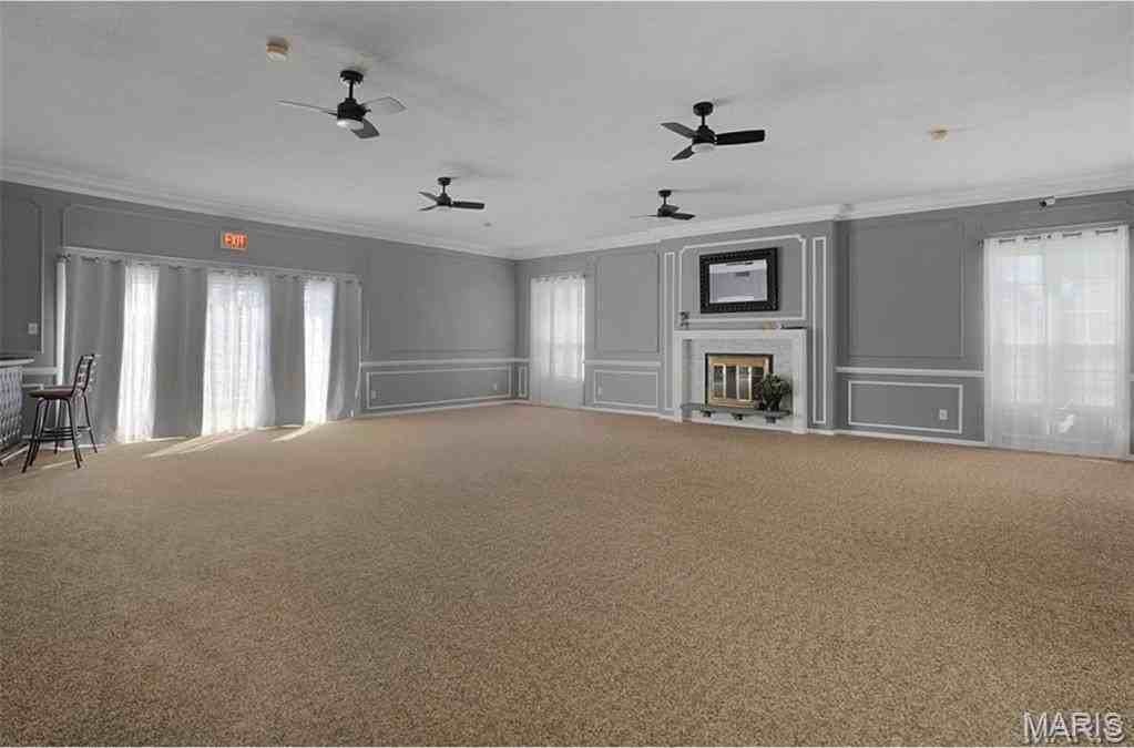 846 Dumont Pl - Photo 3 of 33