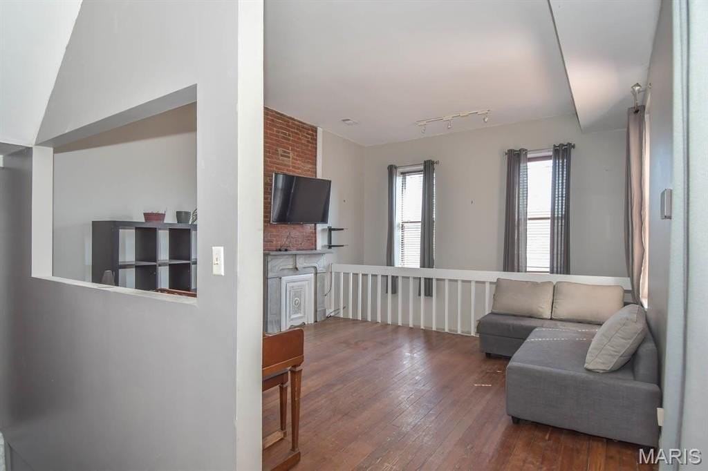 2350 S 10th St #REAR - Photo 4 of 34