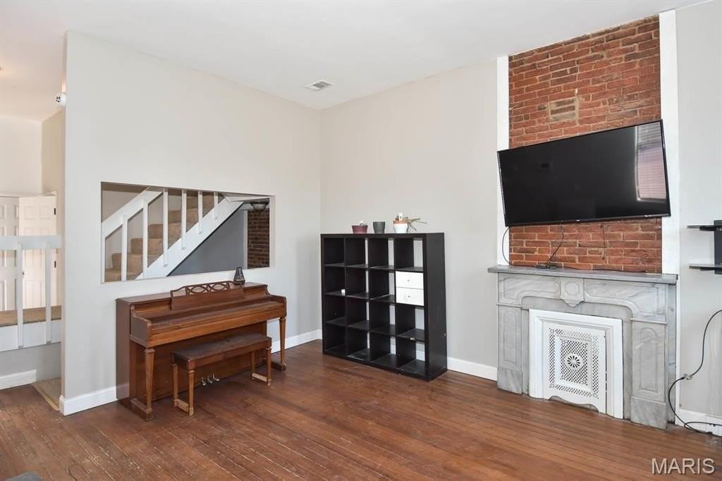 2350 S 10th St #REAR - Photo 6 of 34