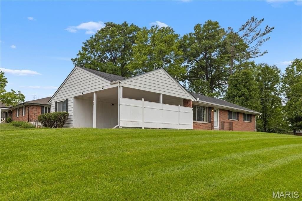 1001 Schulte Rd - Photo 3 of 27