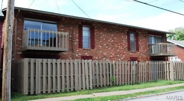 225 S Church St #D