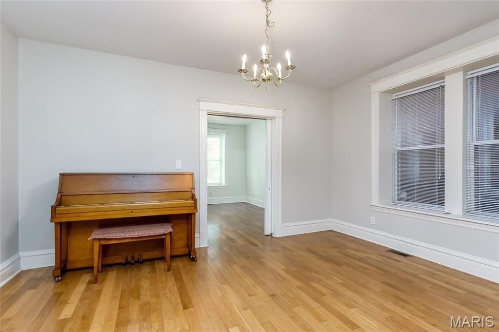 4141 Shaw Blvd - Photo 4 of 22