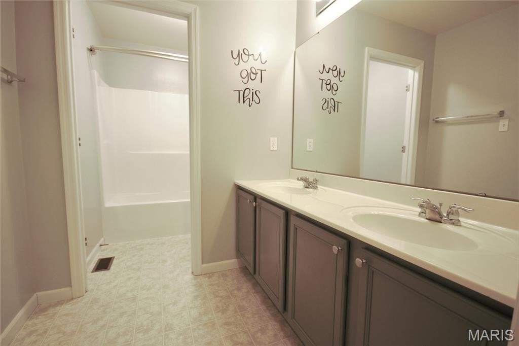 236 Countryshire Dr - Photo 6 of 11