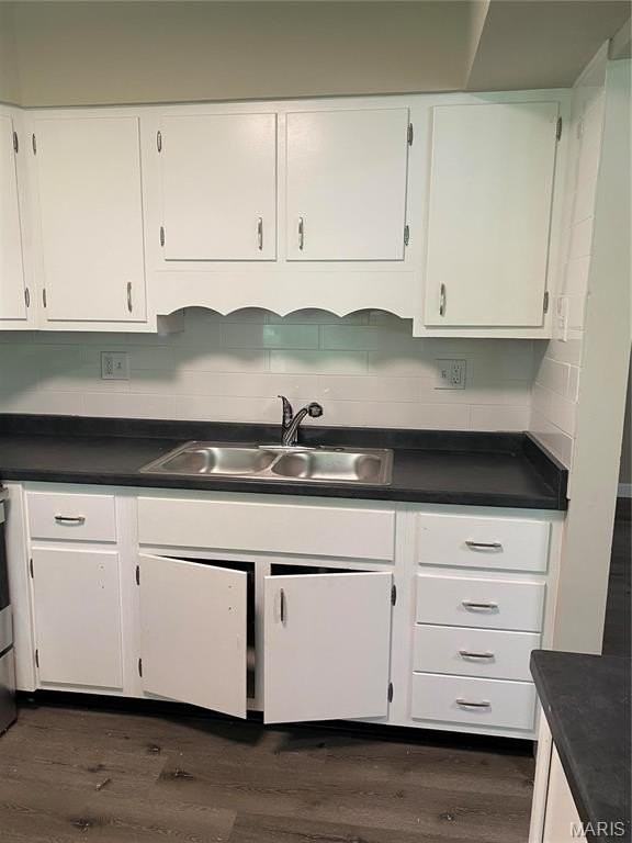 7598 Hazelcrest Dr #E - Photo 6 of 21
