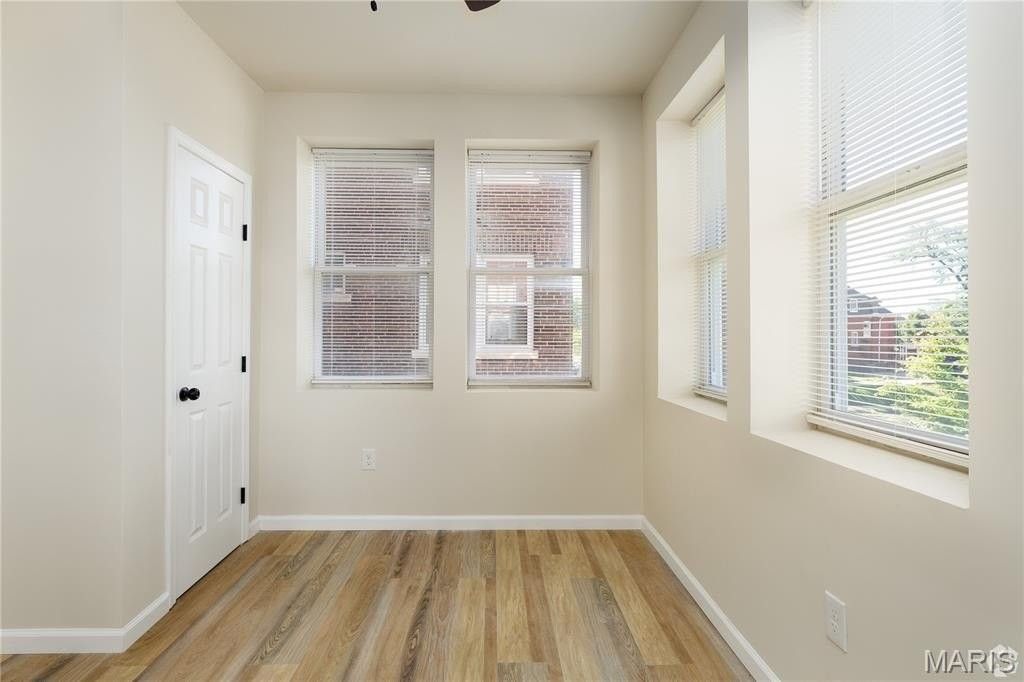 5909 Cates Ave - Photo 5 of 8