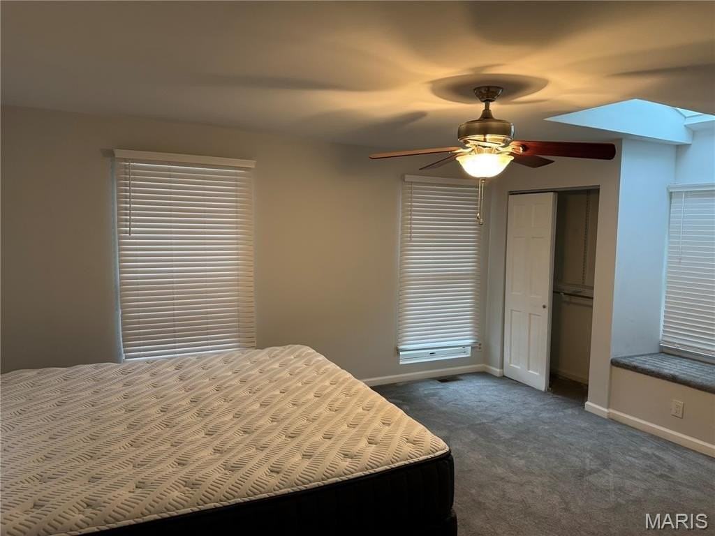 4048 Blow St - Photo 4 of 20