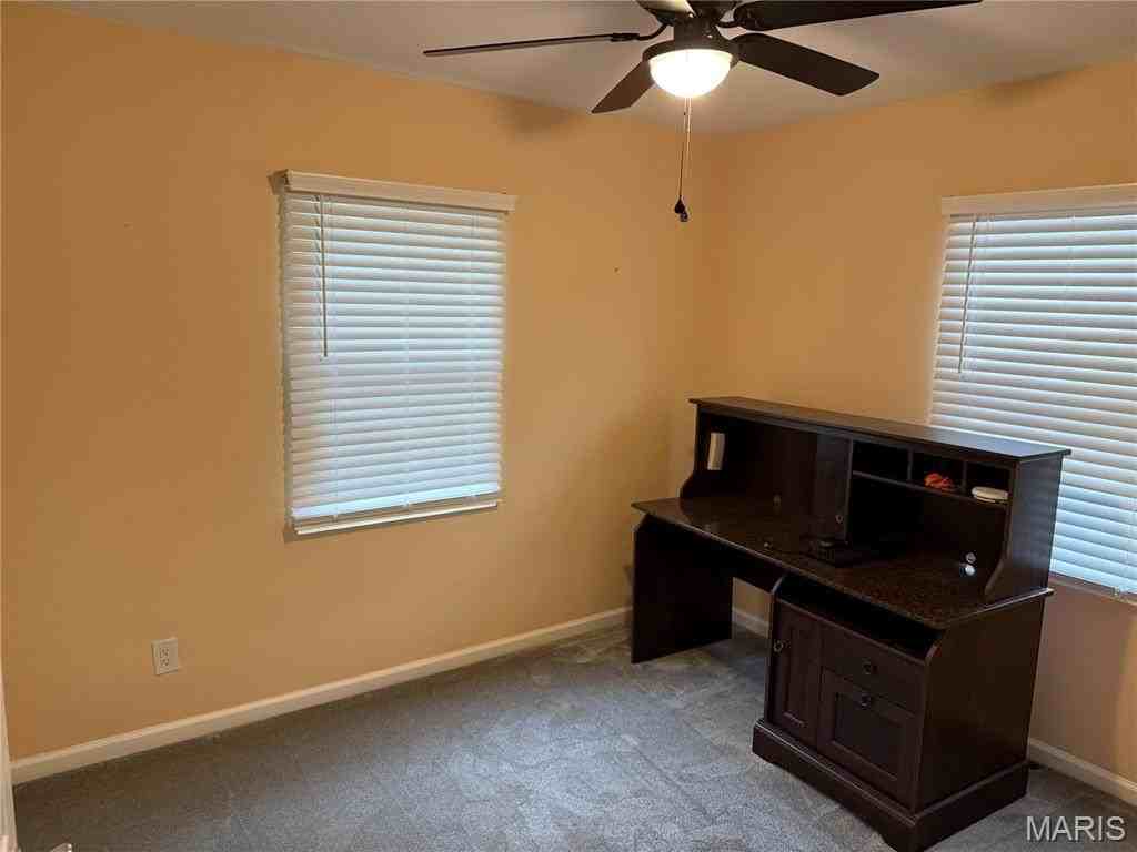 4048 Blow St - Photo 7 of 20