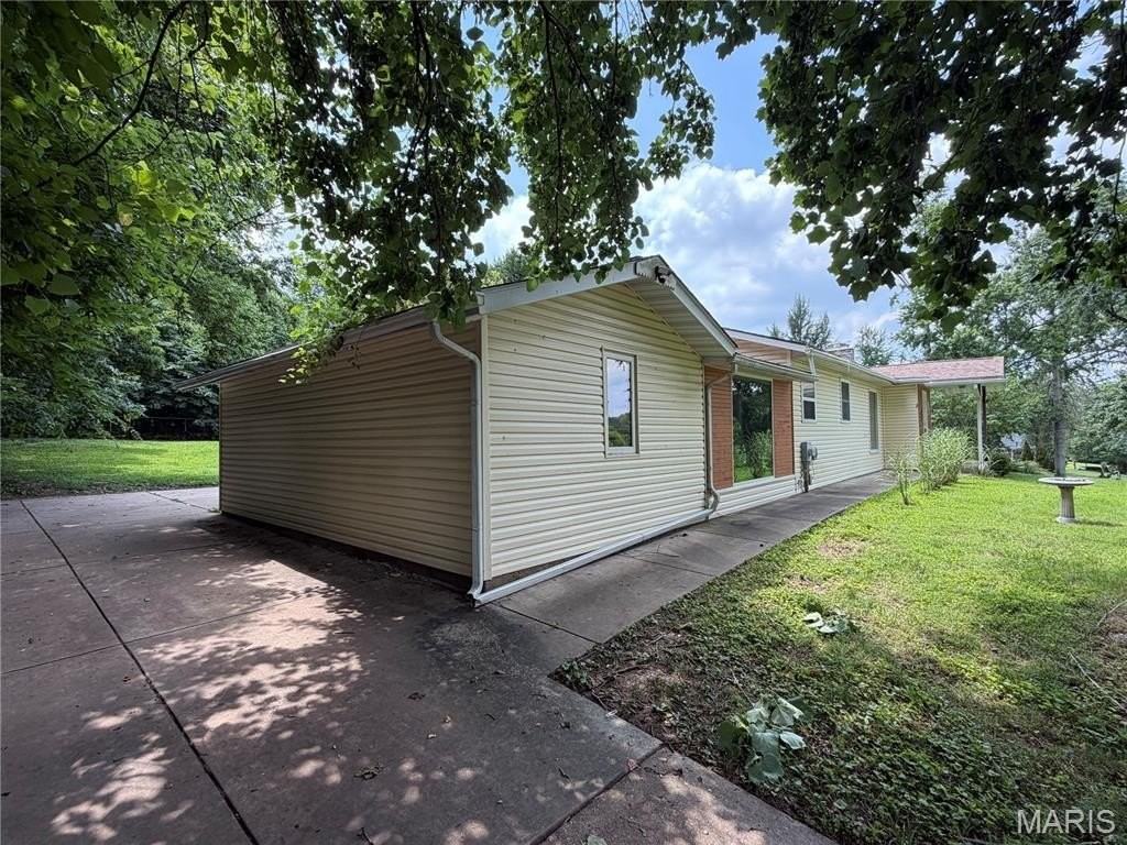 600 Forder Rd - Photo 3 of 17