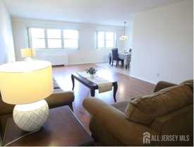 123 S Adelaide Ave #2C - Photo 1 of 1
