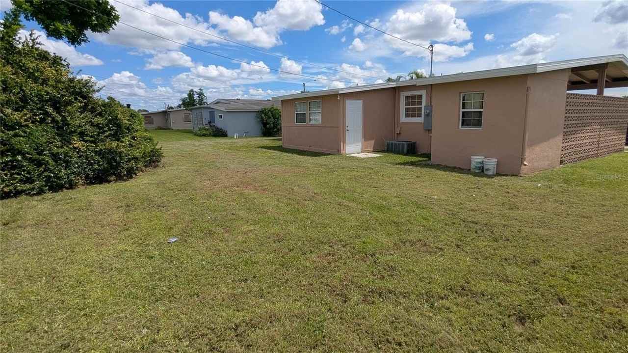 21298 Percy Ave - Photo 7 of 28