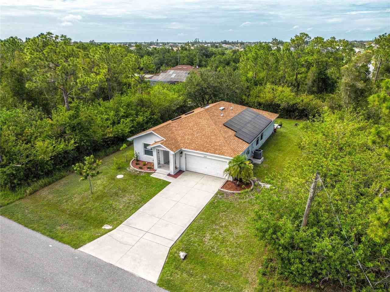 15509 Alsace Cir - Photo 2 of 43
