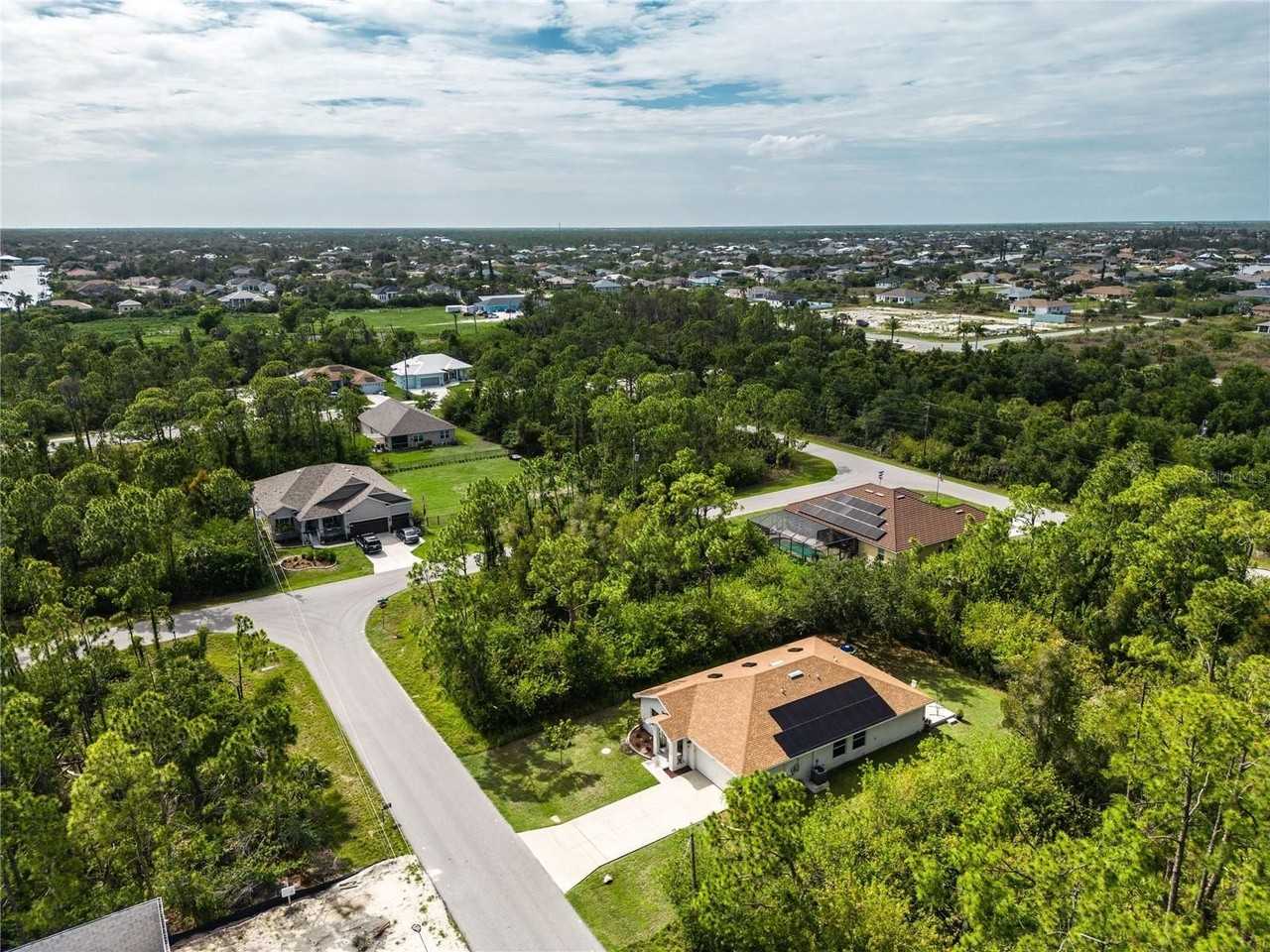 15509 Alsace Cir - Photo 5 of 43