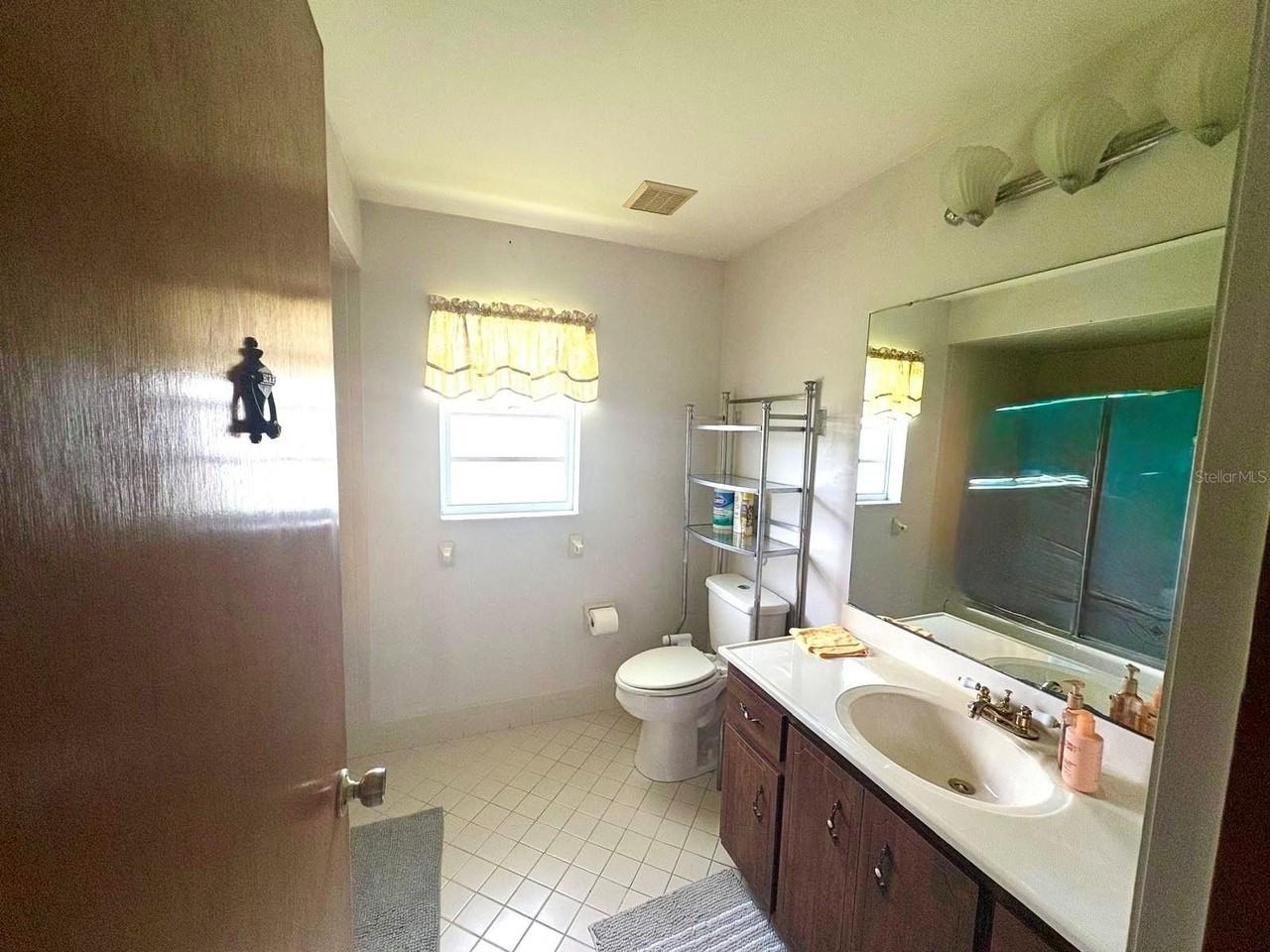 13 Flarestone Ct - Photo 5 of 11