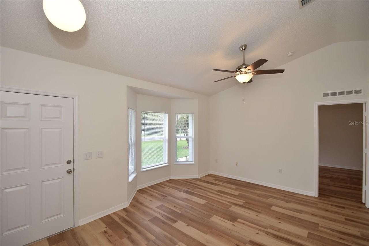 14 Ryley Ln - Photo 4 of 39