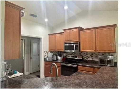 41 Primrose Ln - Photo 5 of 18