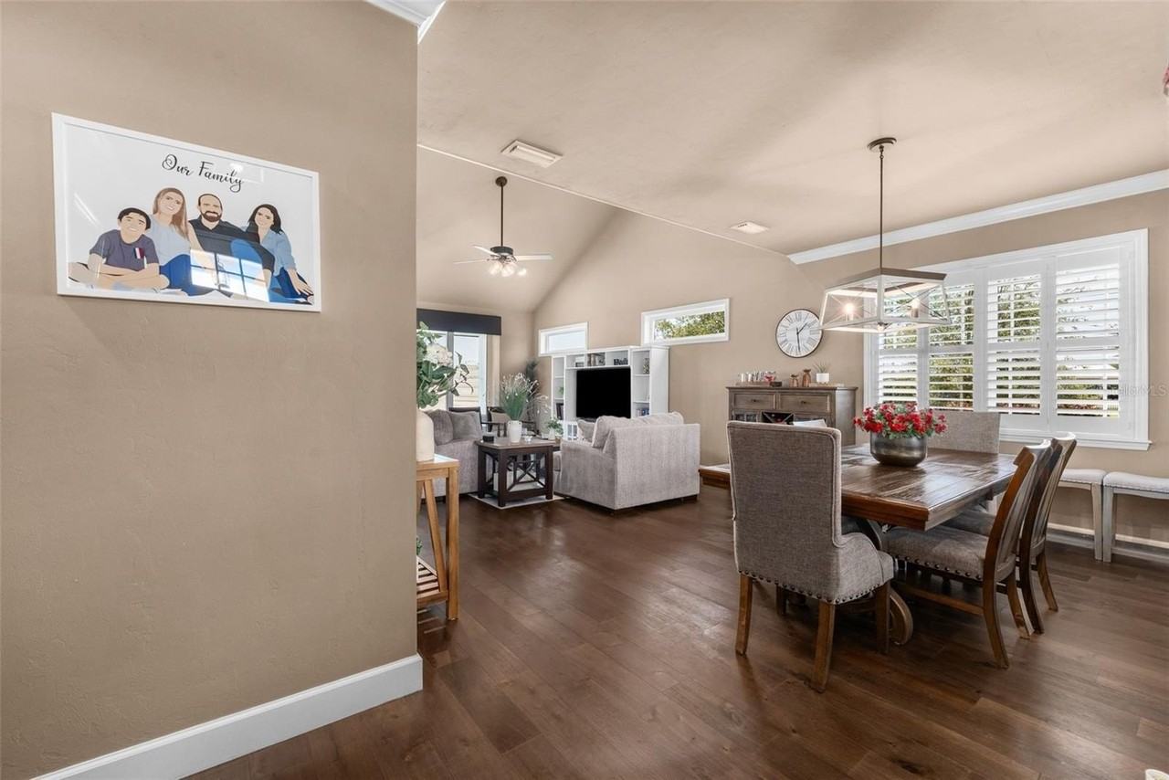 24674 Sw 19th Pl - Photo 4 of 48