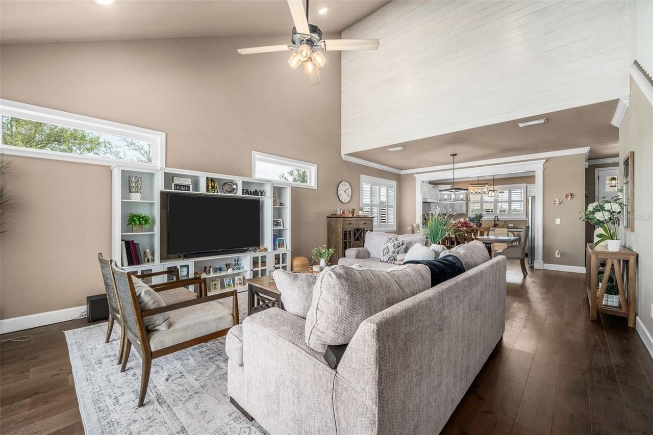 24674 Sw 19th Pl - Photo 7 of 48
