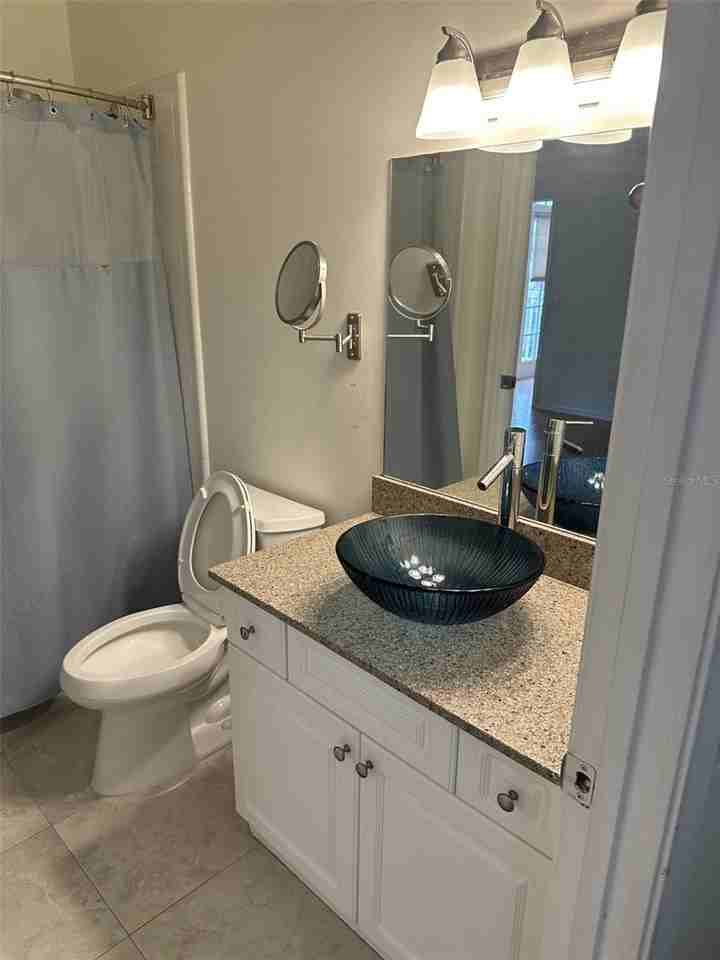 5202 Sw 91st Ter #B - Photo 4 of 11