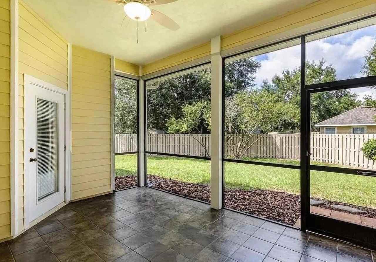7962 Sw 85th Ter - Photo 5 of 8
