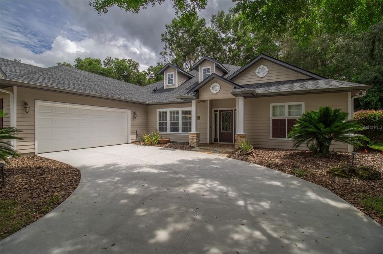 8331 Sw 75th Rd - Photo 3 of 12