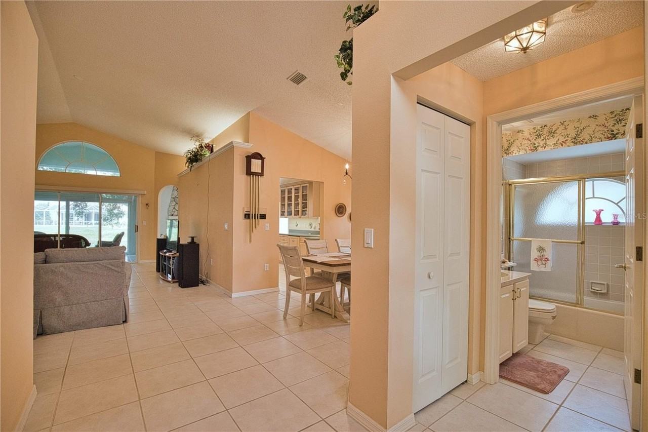 1191 Harbor Town Way - Photo 4 of 35