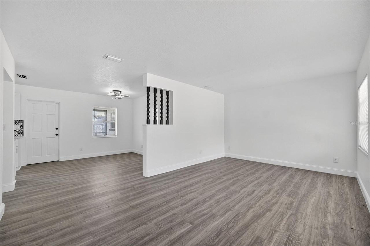 3034 Touraine Ave - Photo 6 of 50